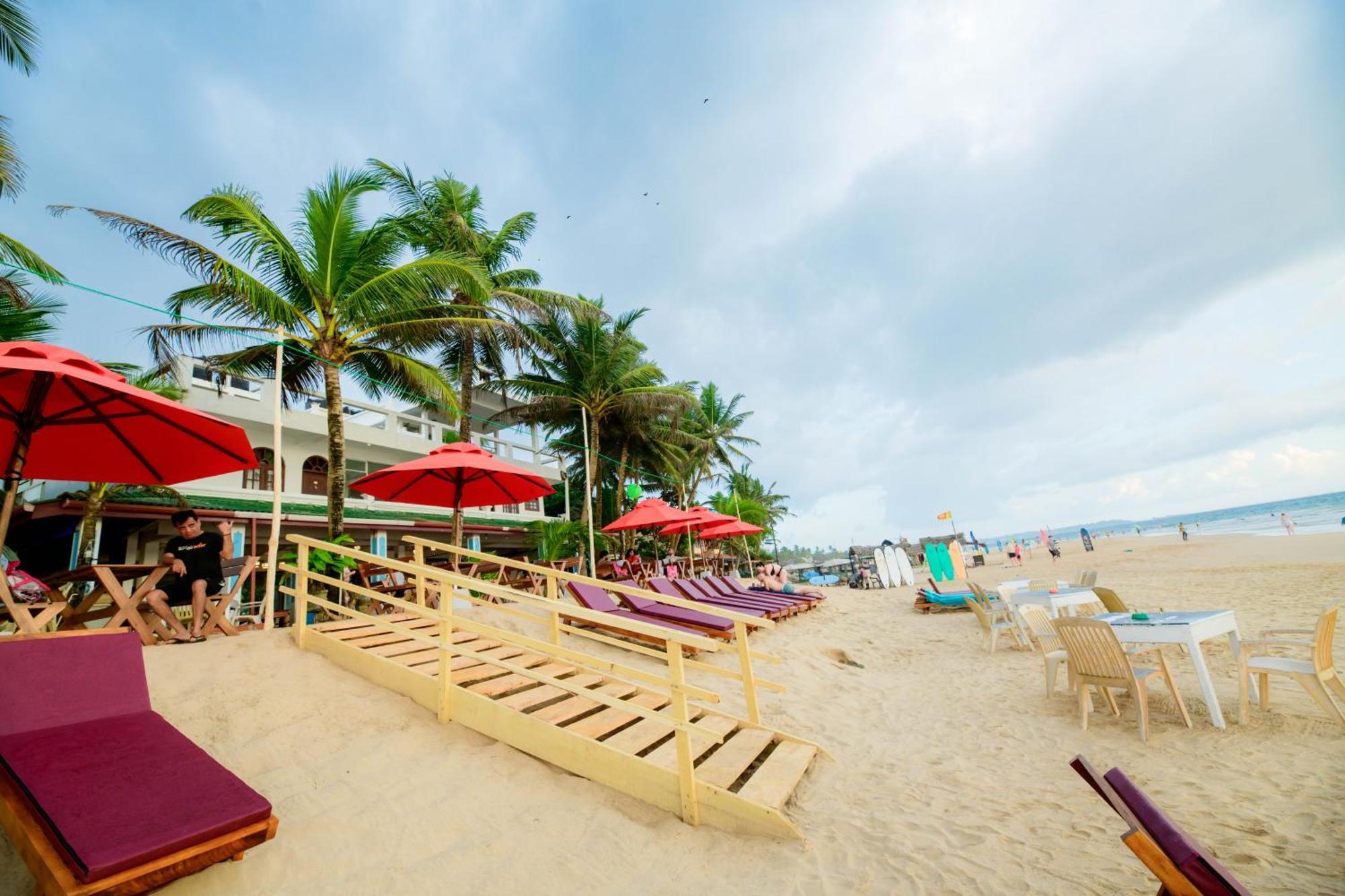 Royal Beach Hotel & Restaurant Hikkaduwa Zewnętrze zdjęcie